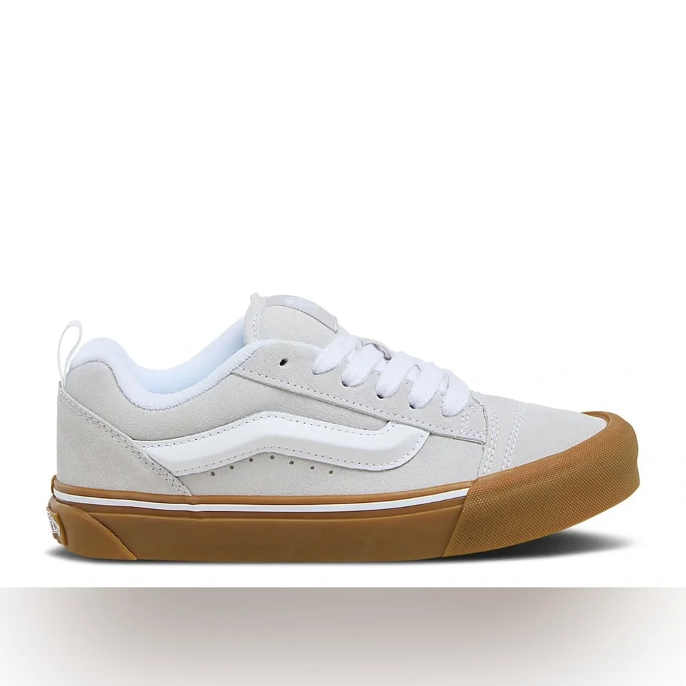 Vans Knu Skool gum sole sneakers in light gray ( BRAND NEW WITHOUT BOX )